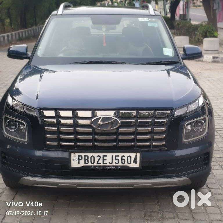 Hyundai Venue Sx Mt, 2022, Petrol
