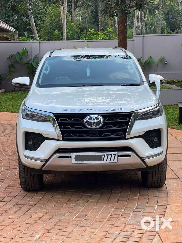Toyota Fortuner 4x4 At, 2022, Diesel