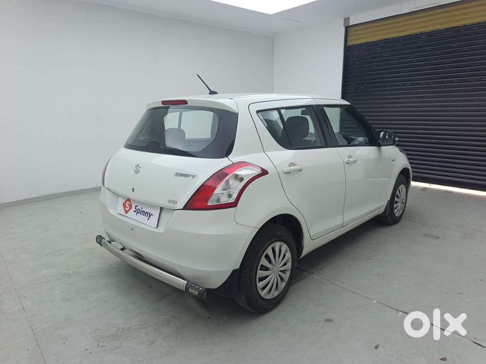 Maruti Suzuki Swift Vvt Vxi, 2016, Petrol