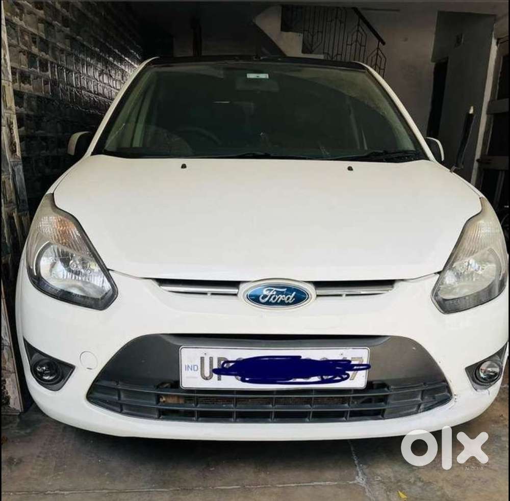 Ford Figo Petrol Manual 2010 Well Maintaned Top Model Recent Serviced
