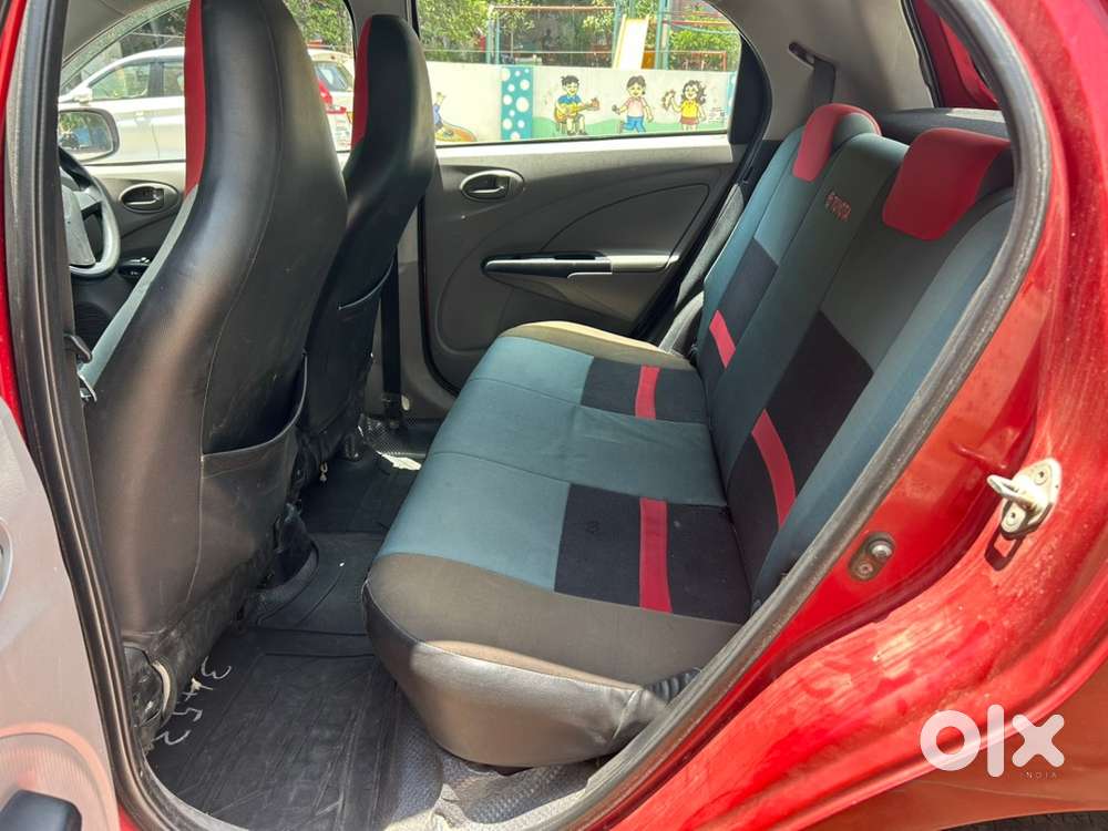 Toyota Etios Liva 2011