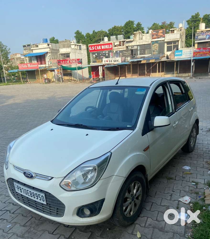 Ford Figo Petrol 2013