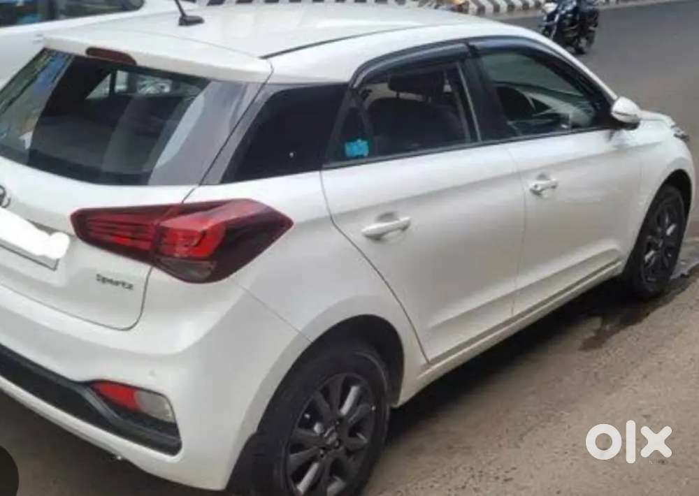 Hyundai I20 2019 Petrol 50000 Km Driven