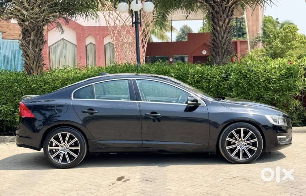 Volvo S60 D5 Inscription, 2016, Diesel