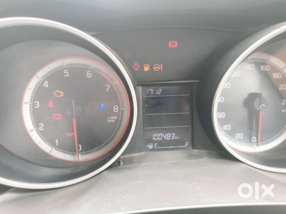 Maruti Suzuki Swift Vxi 1.2 Abs Bs-iv, 2020, Petrol