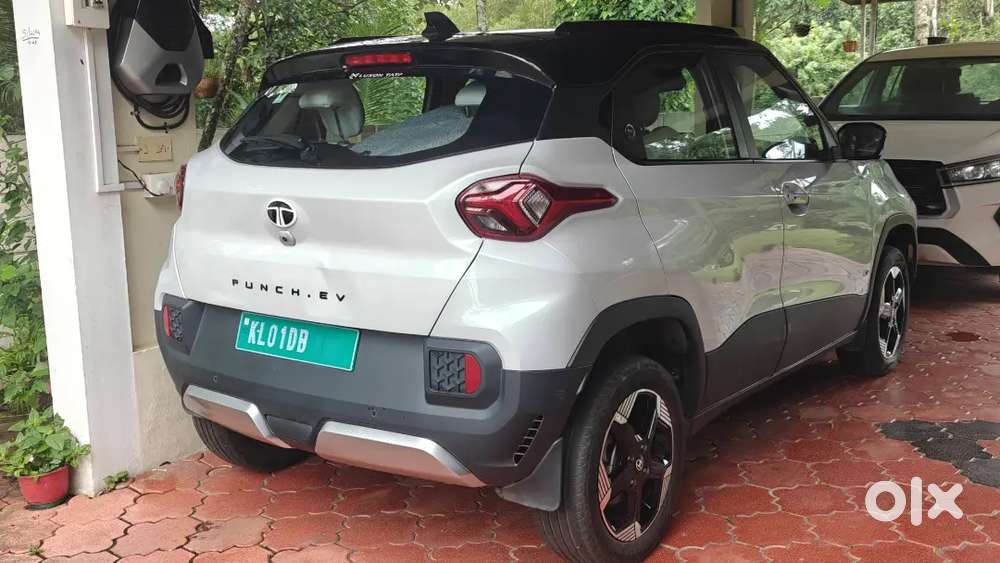 Tata Punch Ev 2024 Empowered Plus Variant Ac Fc With Extended Warranty