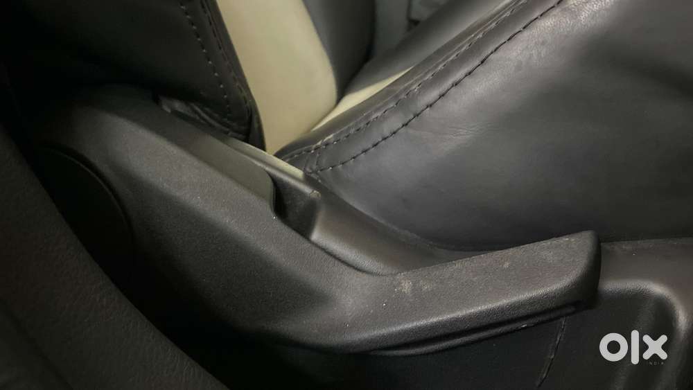 Maruti Suzuki Fronx Delta Plus 1.2l Ags, 2023, Petrol