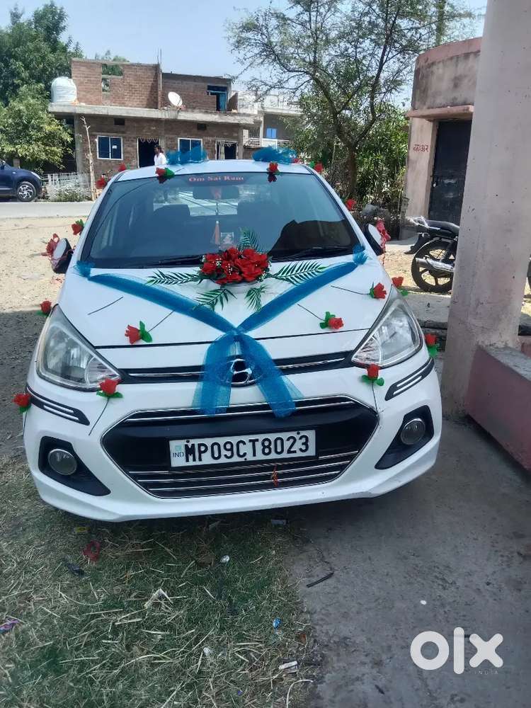 Hyundai Xcent 2017 Petrol 90000 Km Driven