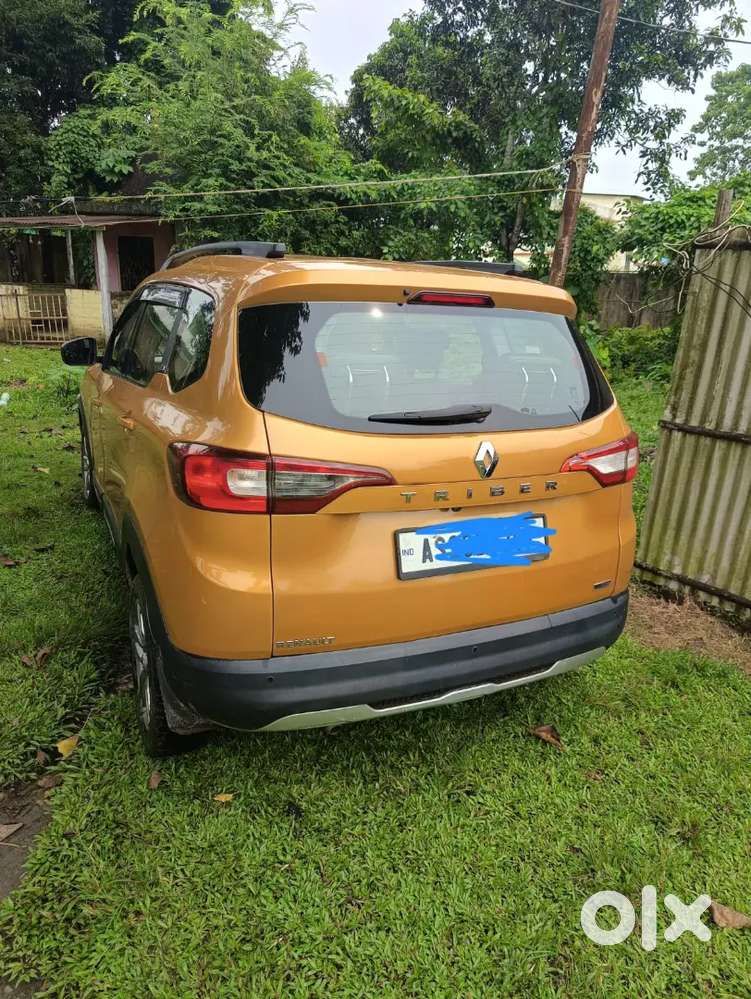 Renault Triber Rxz 2020 Petrol