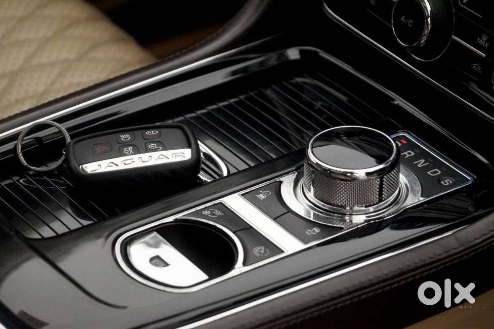 Jaguar Xj 2.0l Portfolio, 2017, Petrol