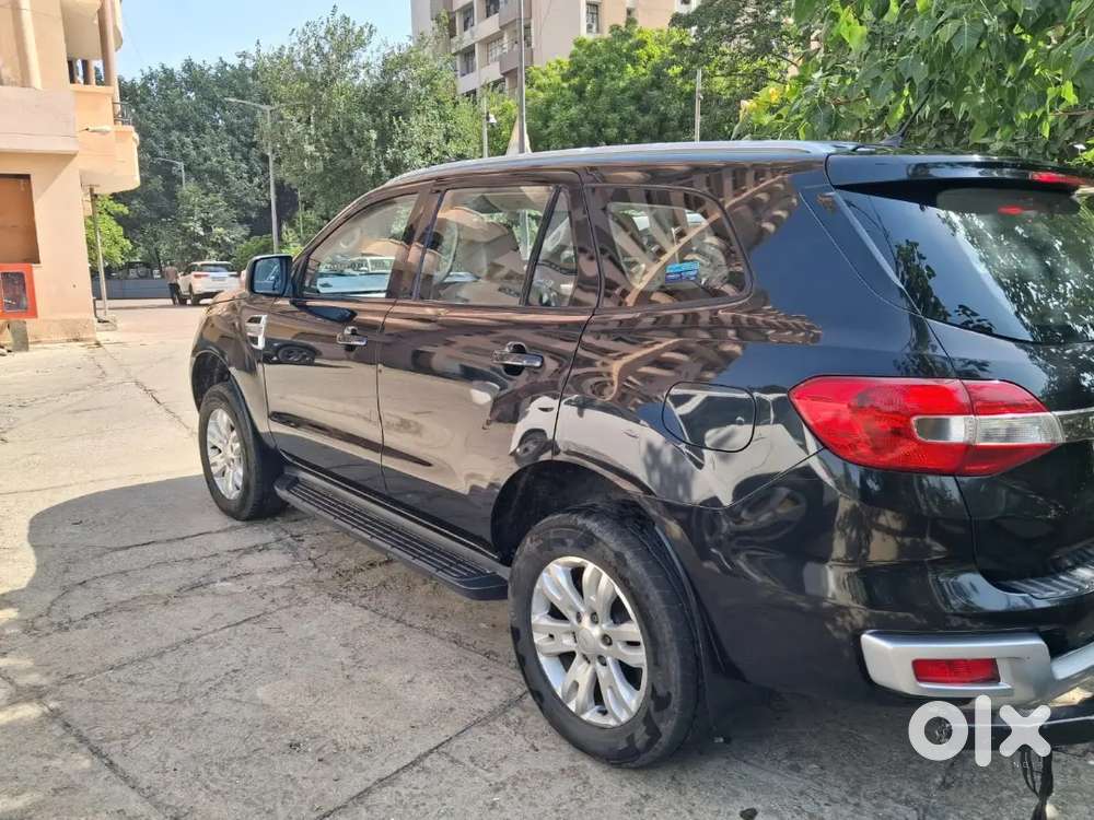Ford Endeavour 2016 Titanium Diesel