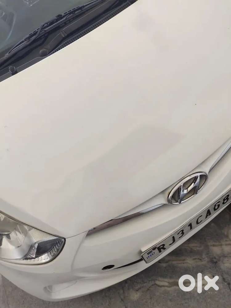 Hyundai Eon 27 -december-2013 Petrol 90000 Km Driven