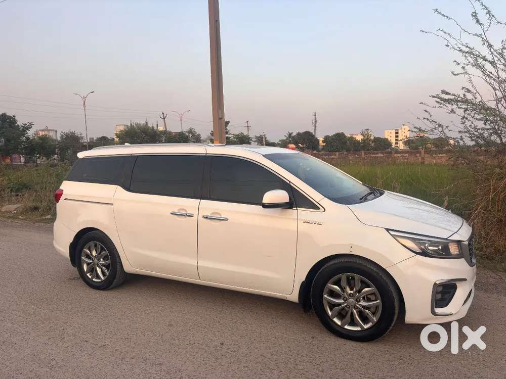 Kia Carnival Limousine 2020