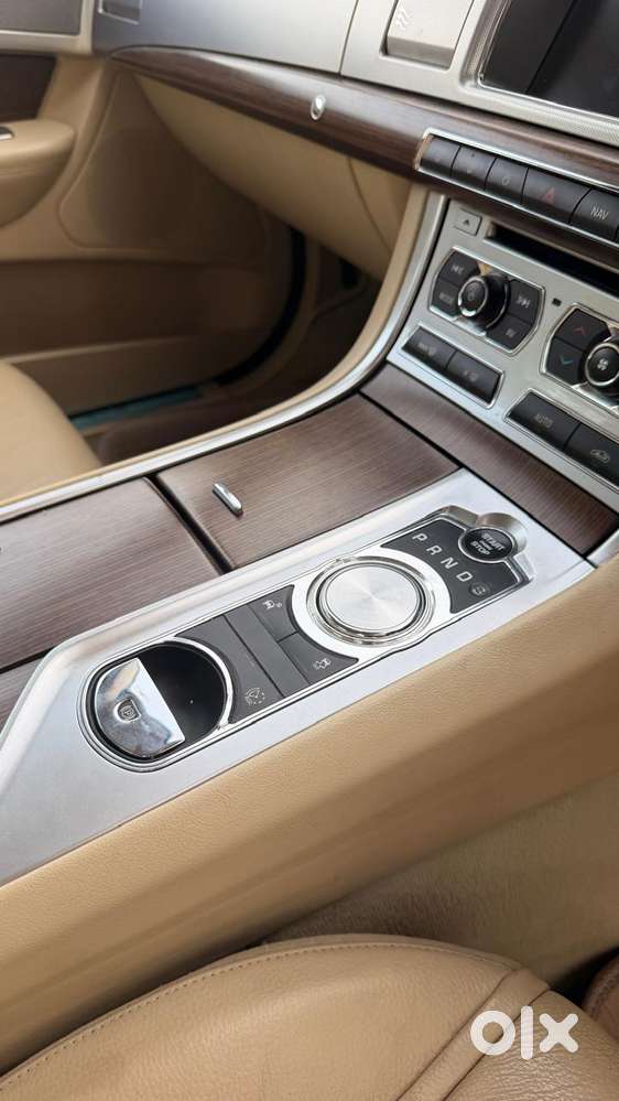 Jaguar Xf 2.2 Litre Luxury, 2015, Diesel
