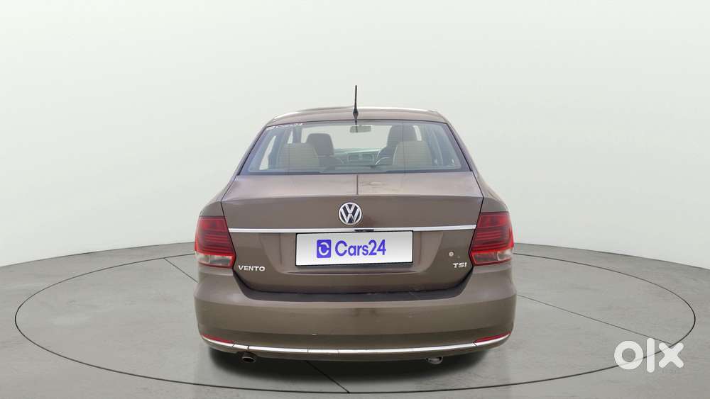 Volkswagen Vento 2010-2013 Petrol Highline At, 2015, Petrol