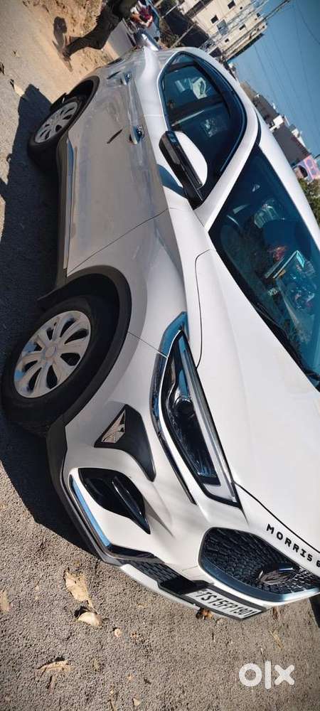 Mg Astor 2023 Petrol 43700 Km Driven