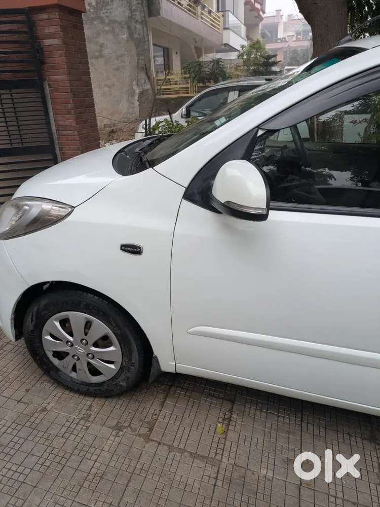 Hyundai I10 Sportz Petrol 2012