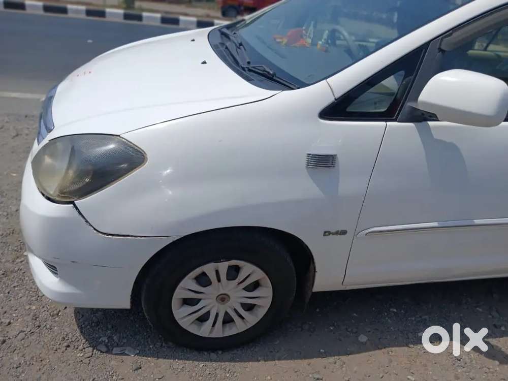 Toyota Innova 2.0 Vx 2009