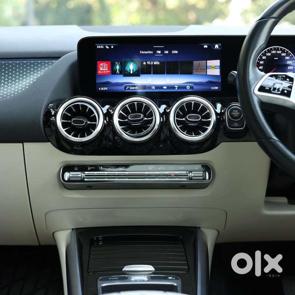 Mercedes-benz Gla 200, 2025, Petrol