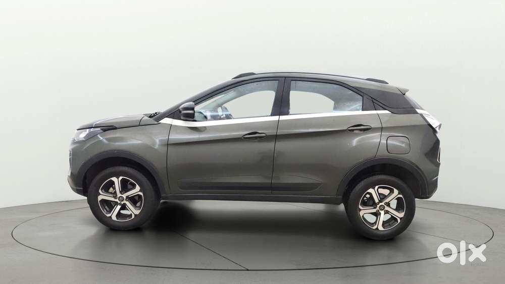 Tata Nexon 1.2 Revotron Xza Plus, 2022, Petrol