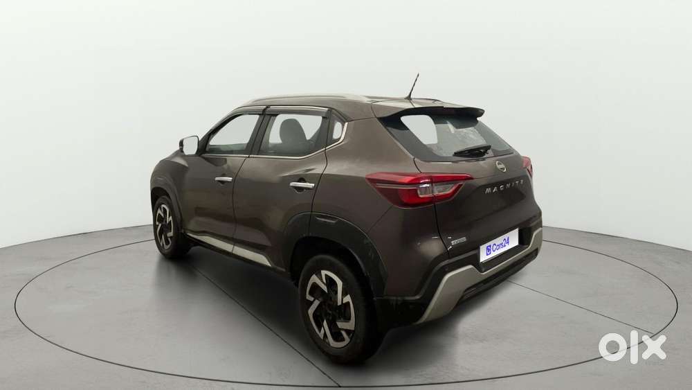 Nissan Magnite 1.0 Xv Premium Turbo (o), 2021, Petrol