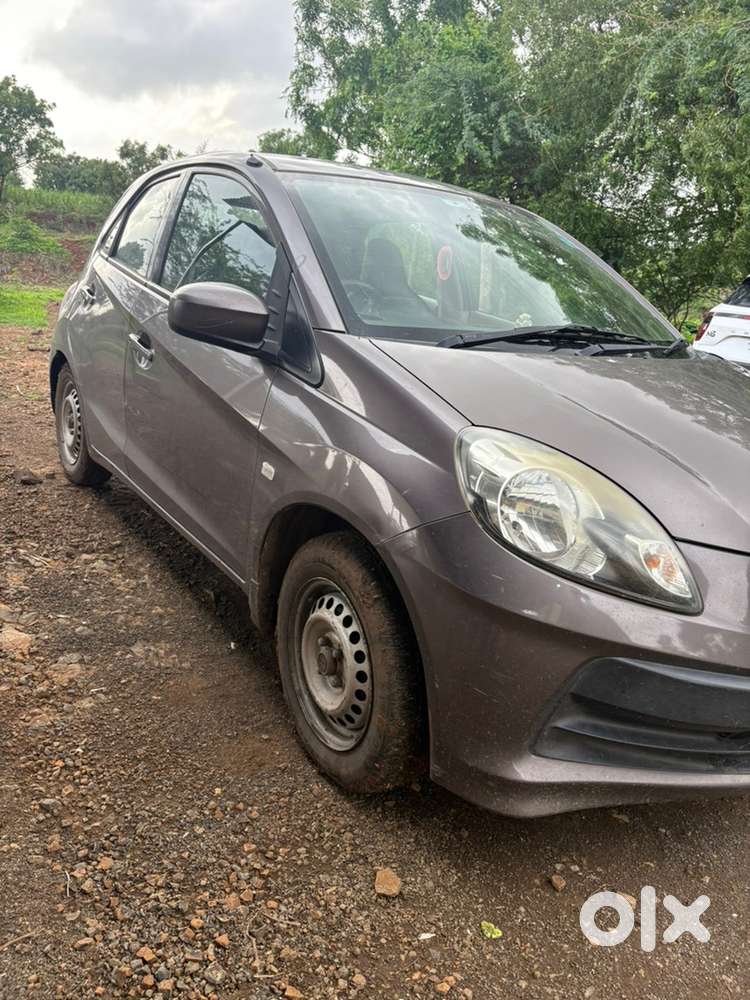 Honda Brio 2013 Year
