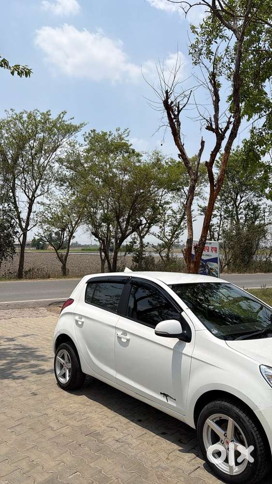Hyundai I20 Diesel Manual 2011