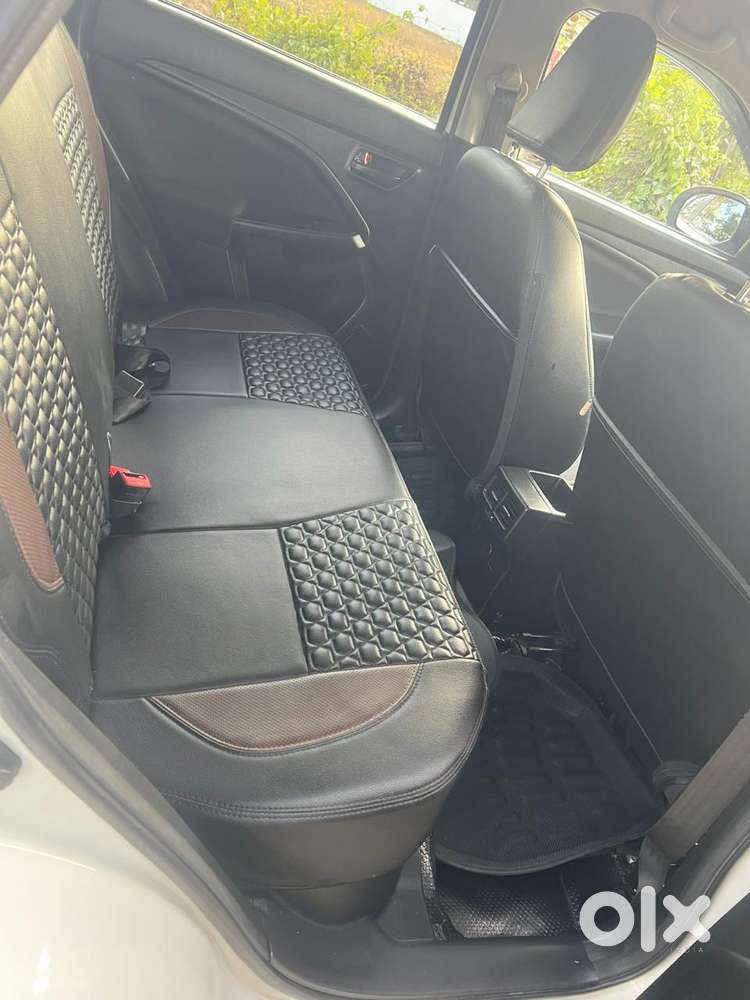 Maruti Suzuki Brezza Vxi S-cng, 2023, Cng & Hybrids