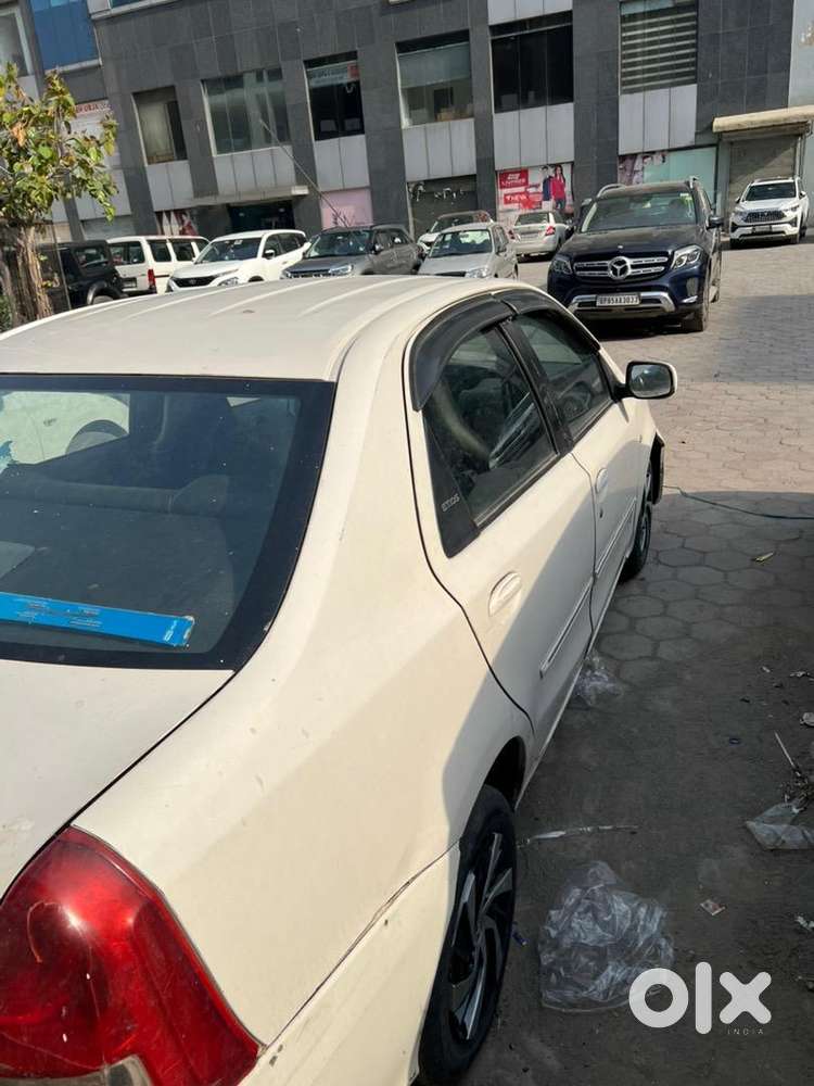 Toyota Etios 2011 Cng & Hybrids Good Condition