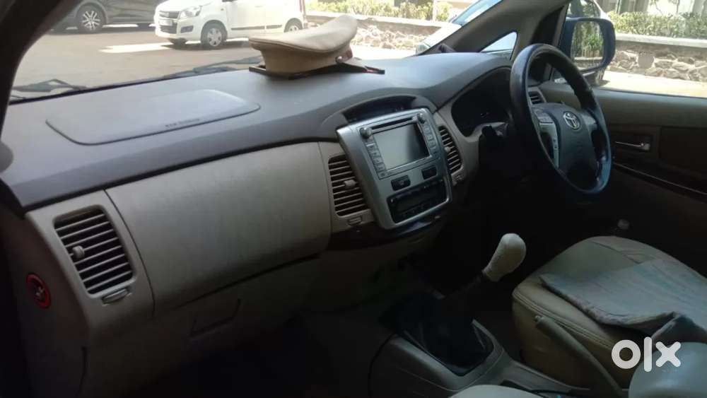 Toyota Innova 2.5 Vx 8 Str Bsiv, 2012, Diesel