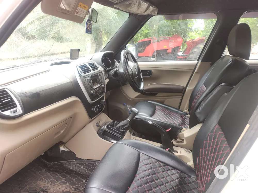 Mahindra Tuv 300 2016