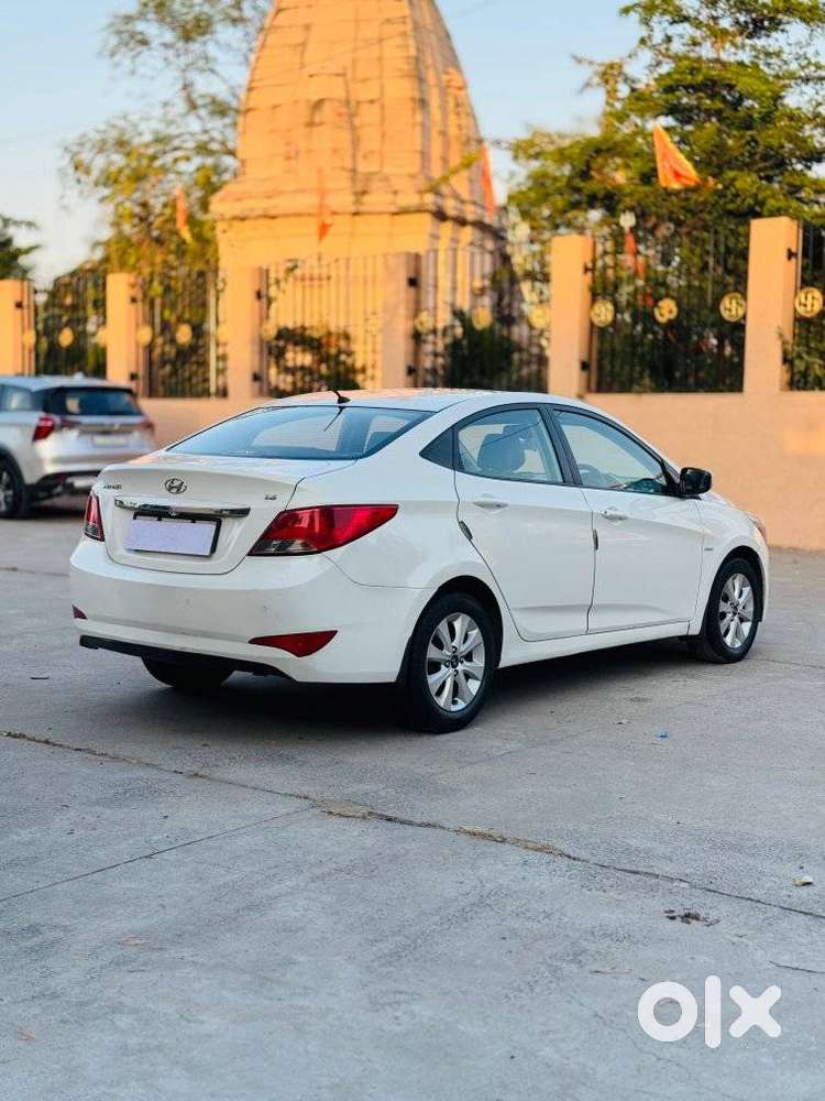 Hyundai Verna 1.6 Sx Crdi, 2015, Diesel