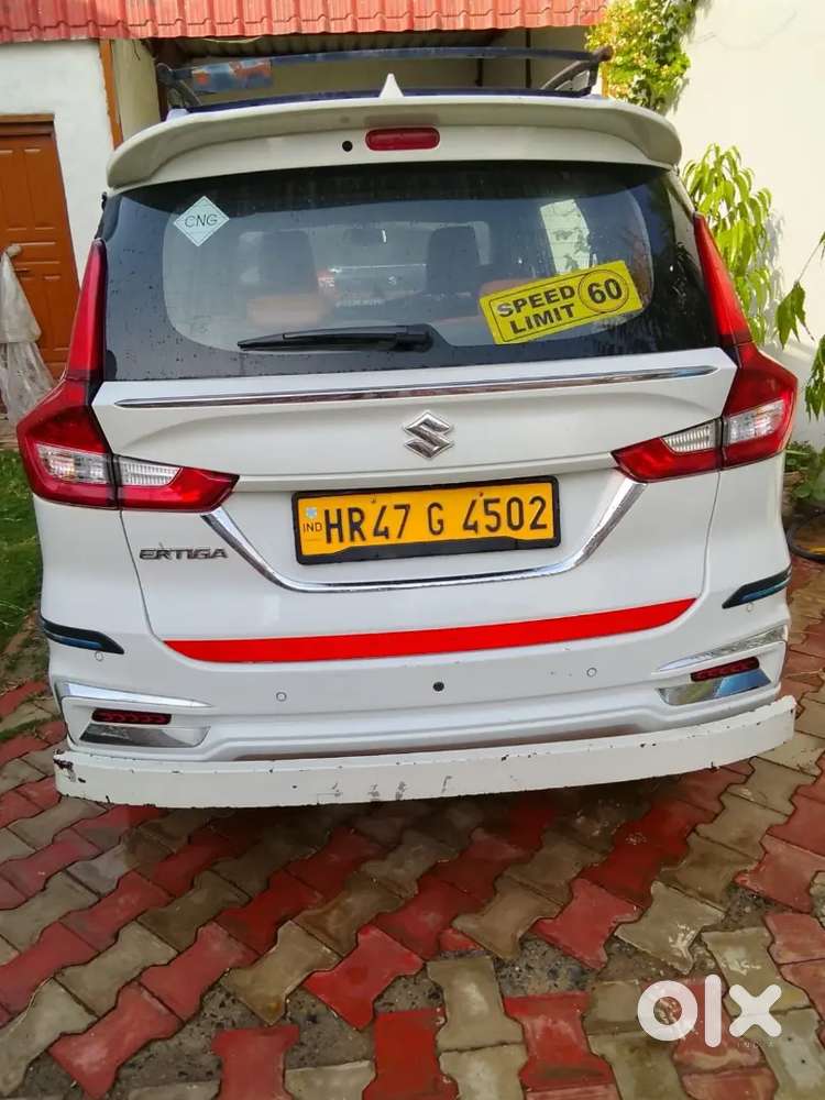 Maruti Suzuki Ertiga 2024 Cng & Hybrids 124789 Km Driven