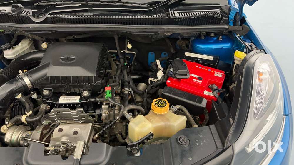 Tata Nexon 1.2 Revotron Xza Plus (l), 2019, Petrol