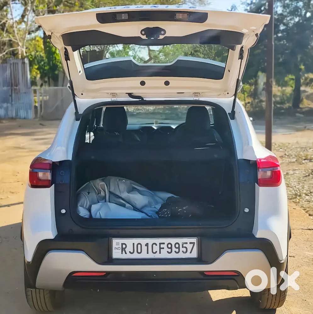 Nissan Magnite Tekna 2025