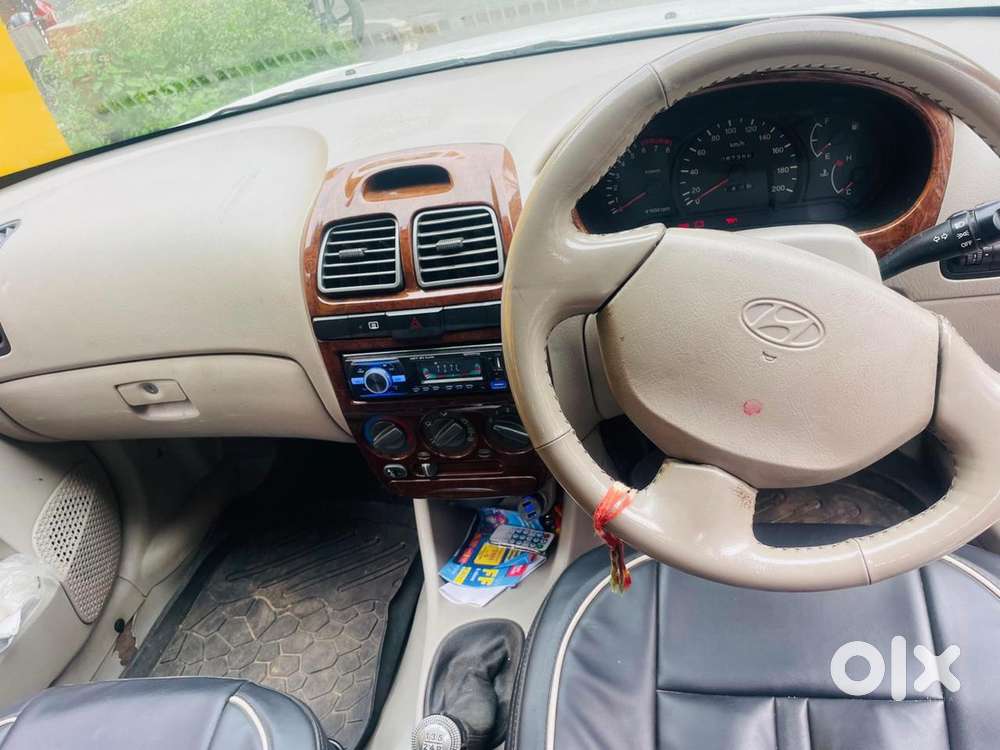 Hyundai Accent Gl 2010