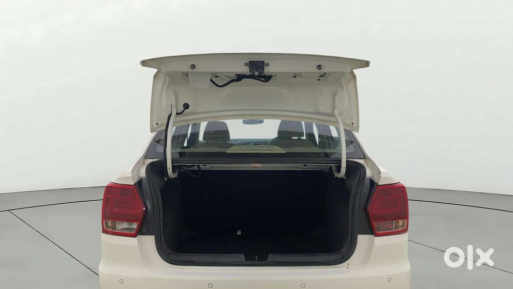 Volkswagen Ameo 1.2 Mpi Highline 16 Alloy, 2017, Petrol