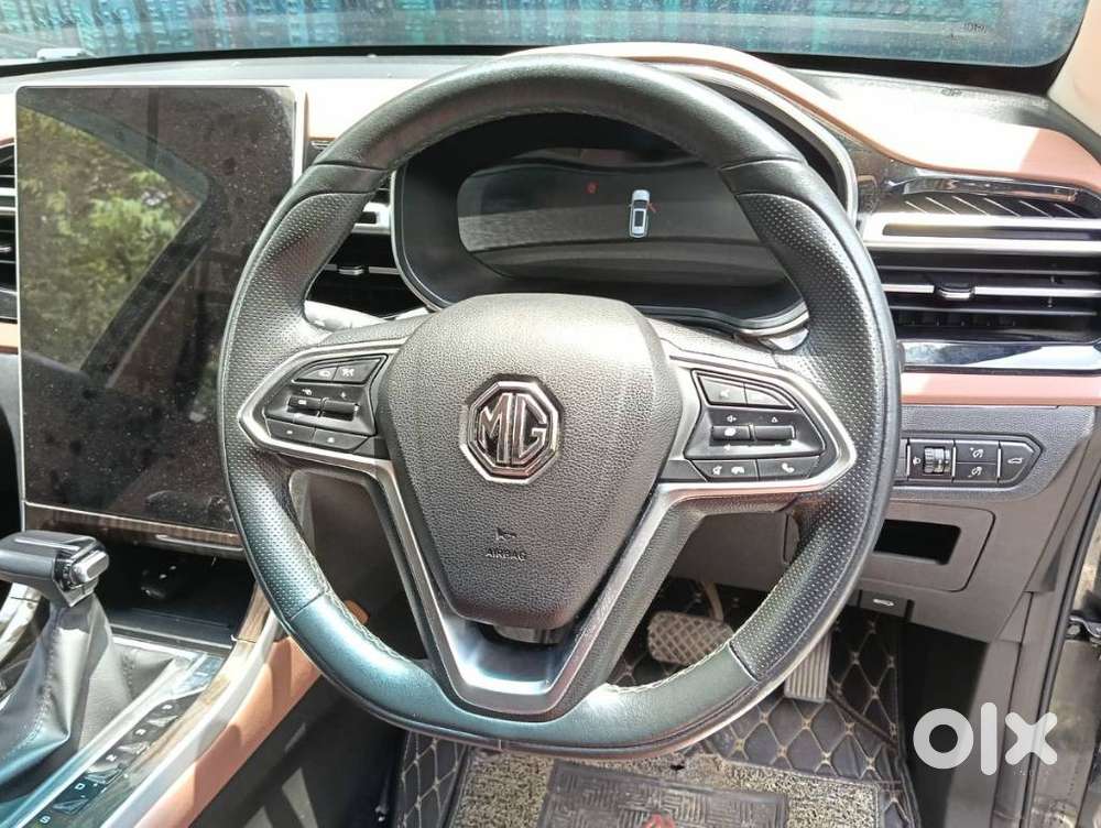 Mg Hector Plus Savvy Pro 1.5 Turbo Petrol Cvt 7 Str, 2023, Petrol