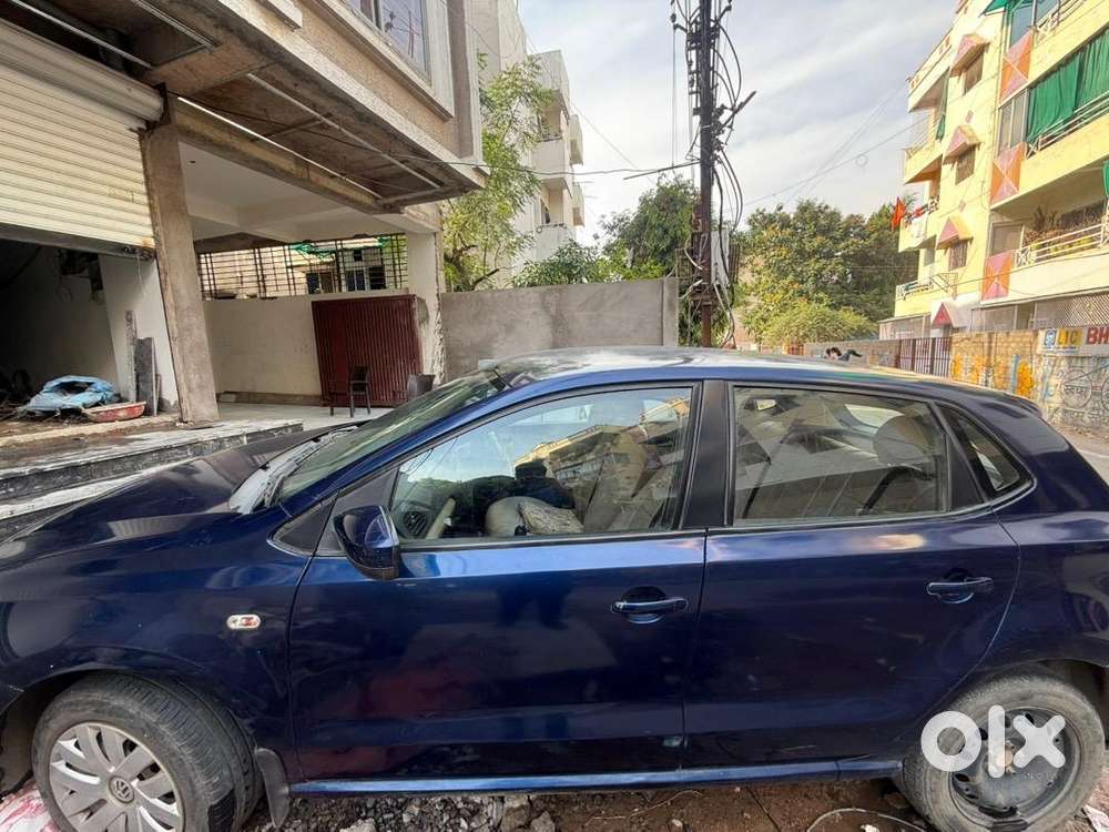 Volkswagen Polo 2014 Petrol 75000 Km Driven