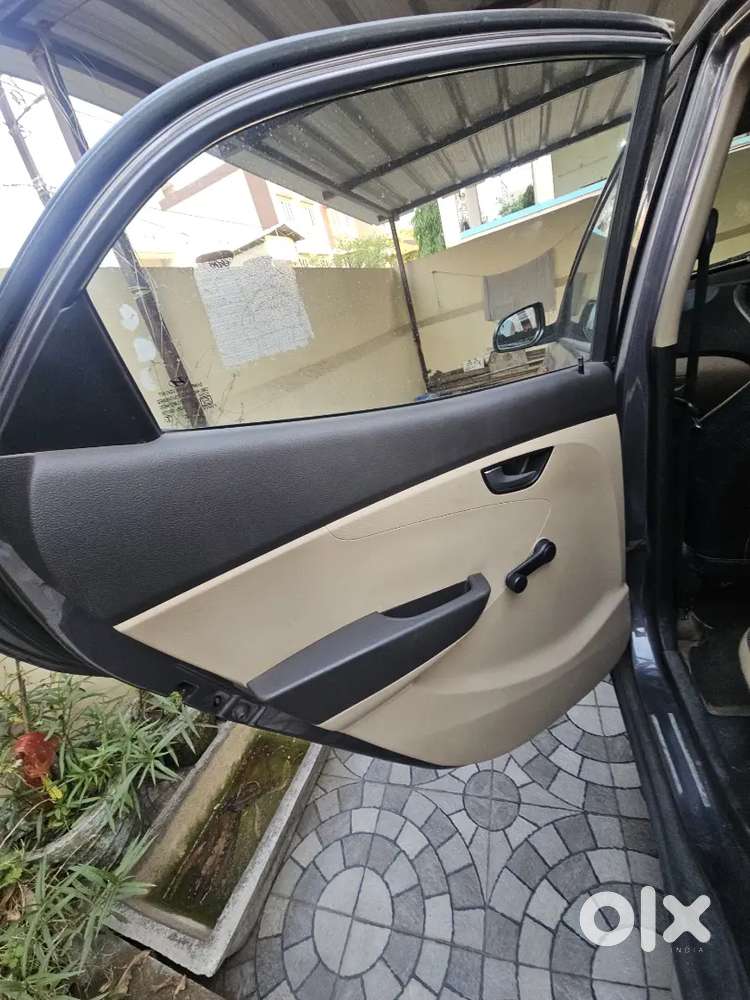 Hyundai Eon Sportz 2016