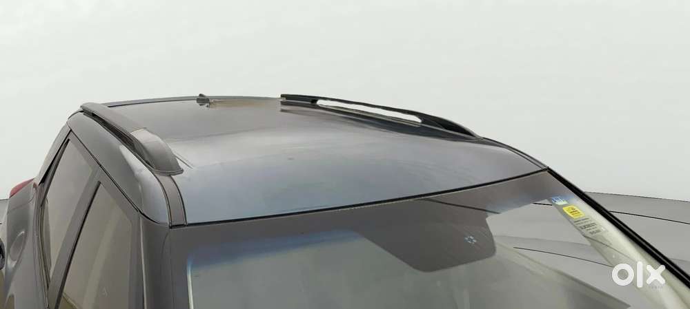 Mahindra Xuv300 W8, 2021, Petrol