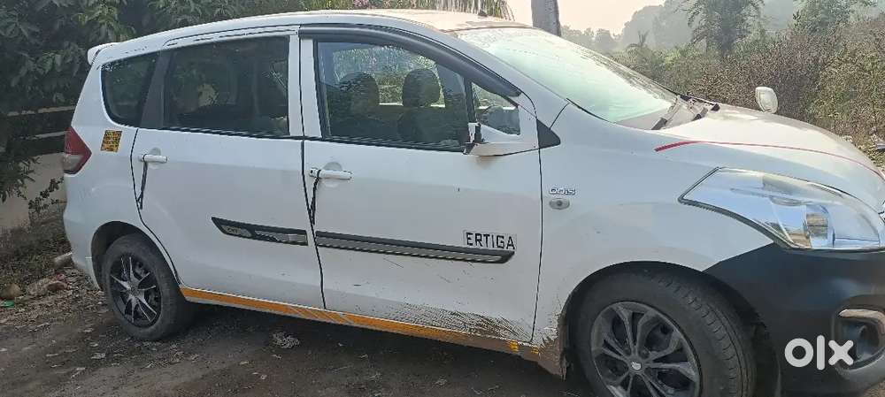 Sell Ertiga Diesel Loan Running He