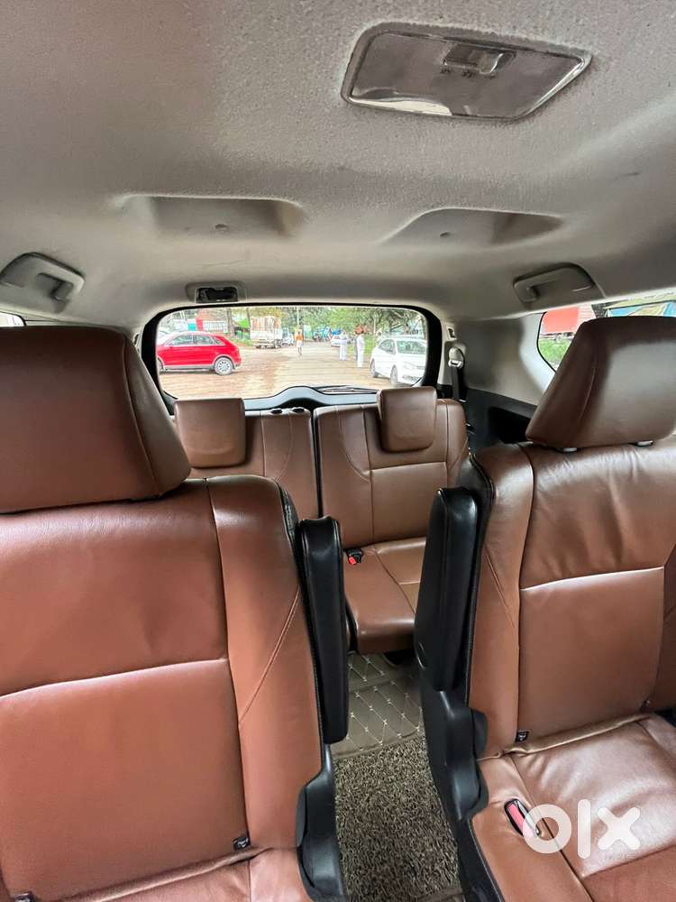 Toyota Innova Crysta 2.8 Zx At, 2016, Diesel