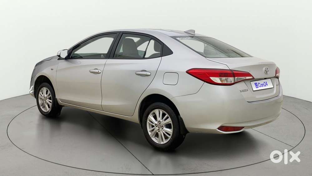 Toyota Yaris J Cvt, 2020, Petrol