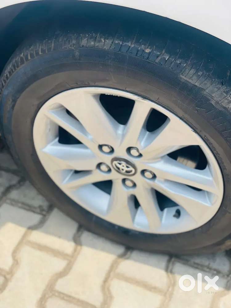 Toyota Innova Crysta 2018 Mt 7 Str
