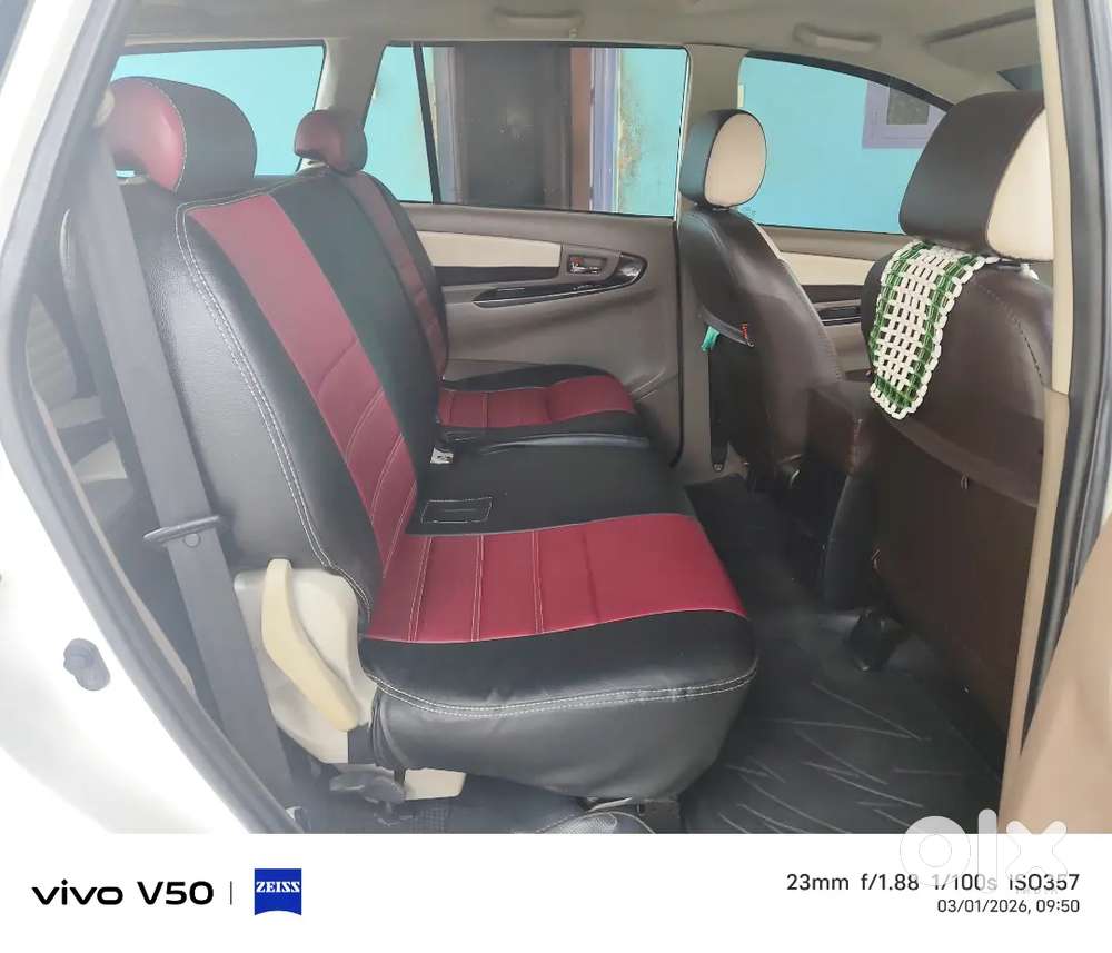 Toyota Innova 2015 Diesel 115000 Km Driven