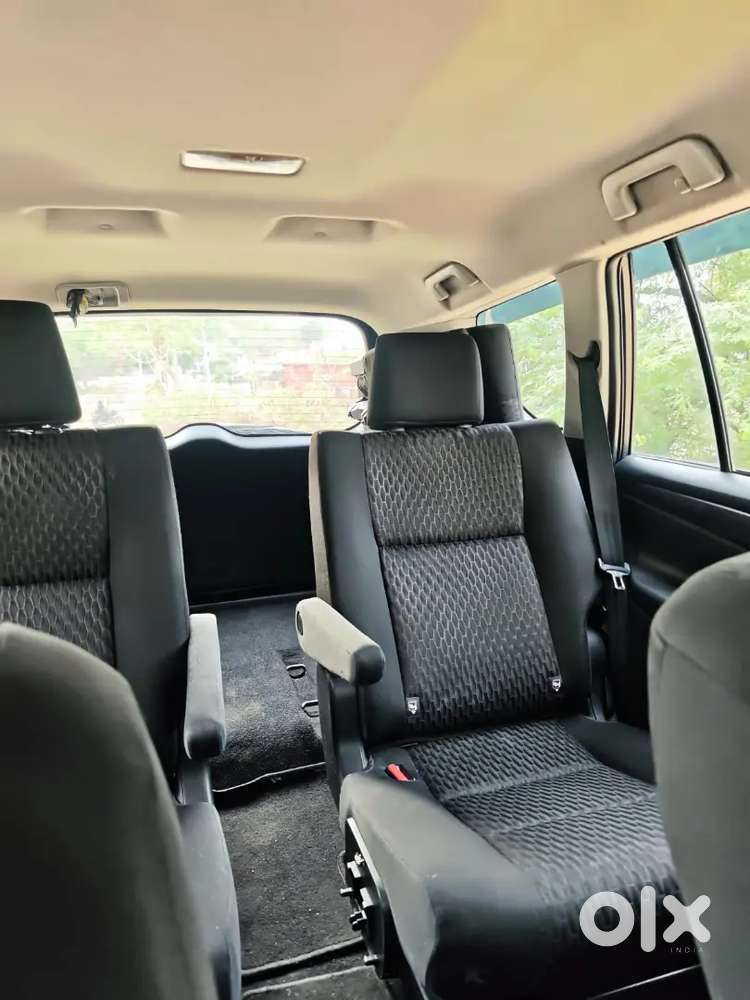 Toyota Innova Crysta 2018