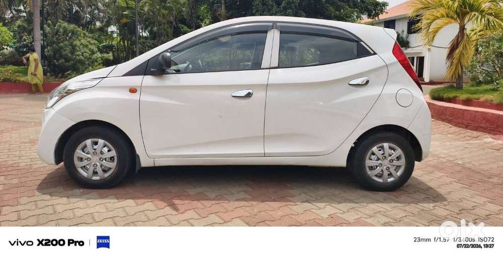 Hyundai Eon Era +, 2017, Petrol