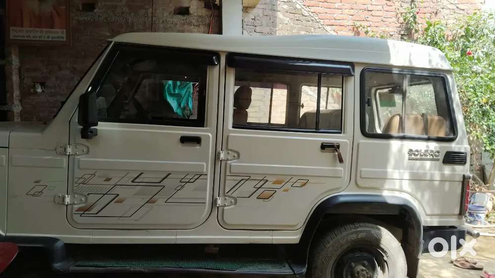 Bahut Achi Gadi Hai Jisko Chahiye Sampark Kare