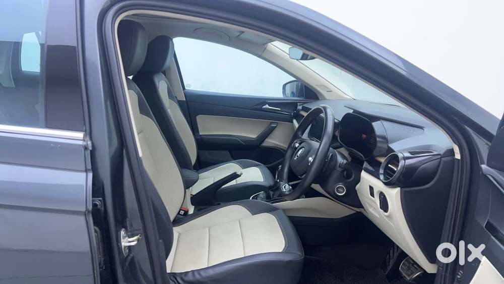 Skoda Slavia Style 1.5l Tsi Dsg, 2023, Petrol